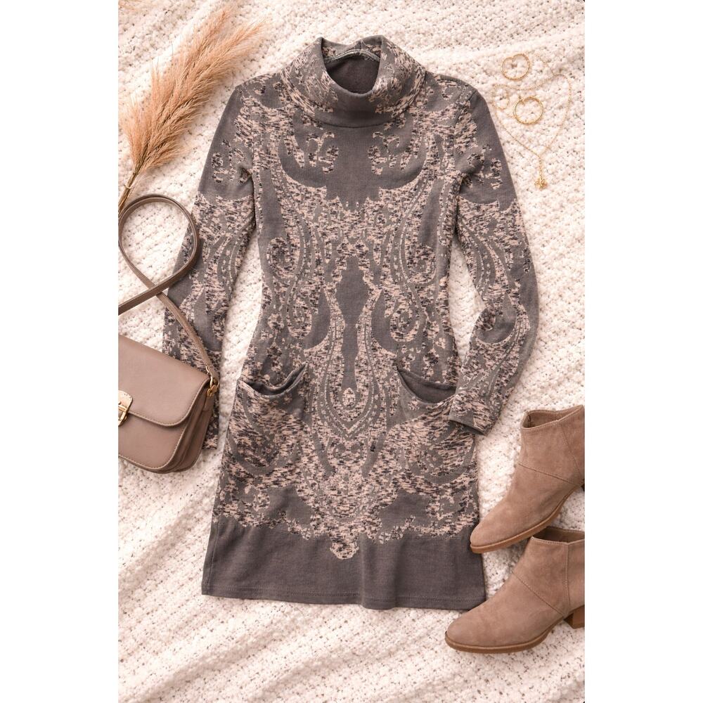 Free People XS Boho Gray Beige Jacquard Cowl Neck Knit Mini Dress Pockets